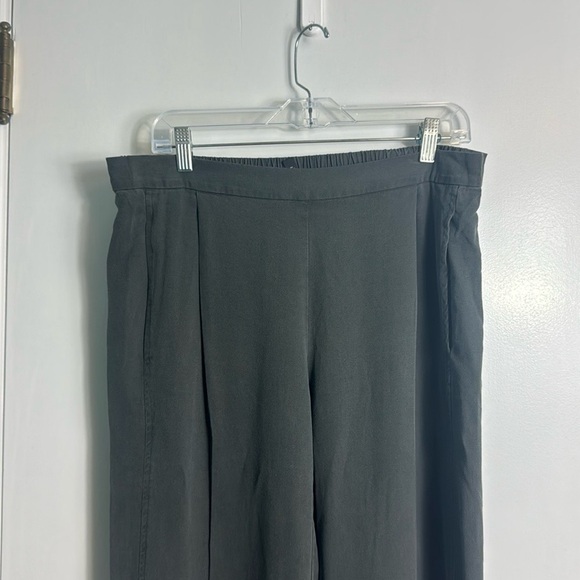Eileen Fisher Pull On Straight Wide Leg Green Grey Trouser Pants M Minimalist - Picture 2 of 14
